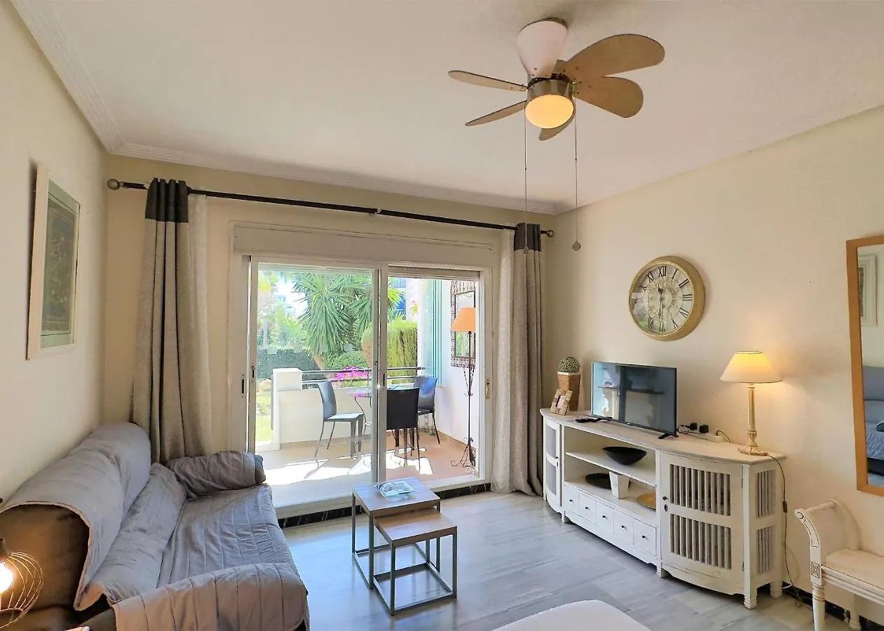 Great Studio In Medina Garden, Puerto Banus Apartment Marbella