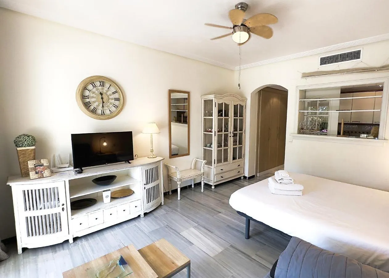 Great Studio In Medina Garden, Puerto Banus Apartment Marbella