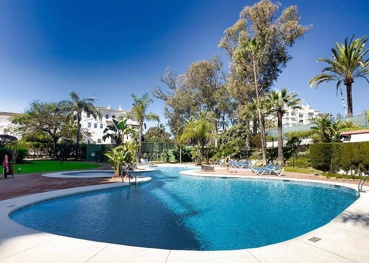Great Studio In Medina Garden, Puerto Banus Apartment Marbella